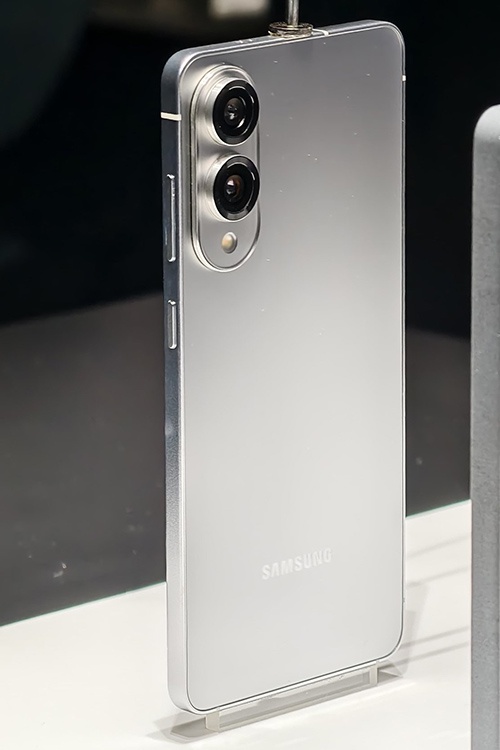 レス49番のサムネイル画像